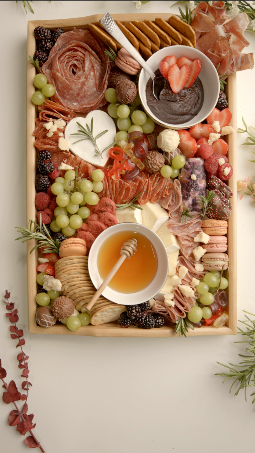 How to make the Best Charcuterie Board – Modern Honey