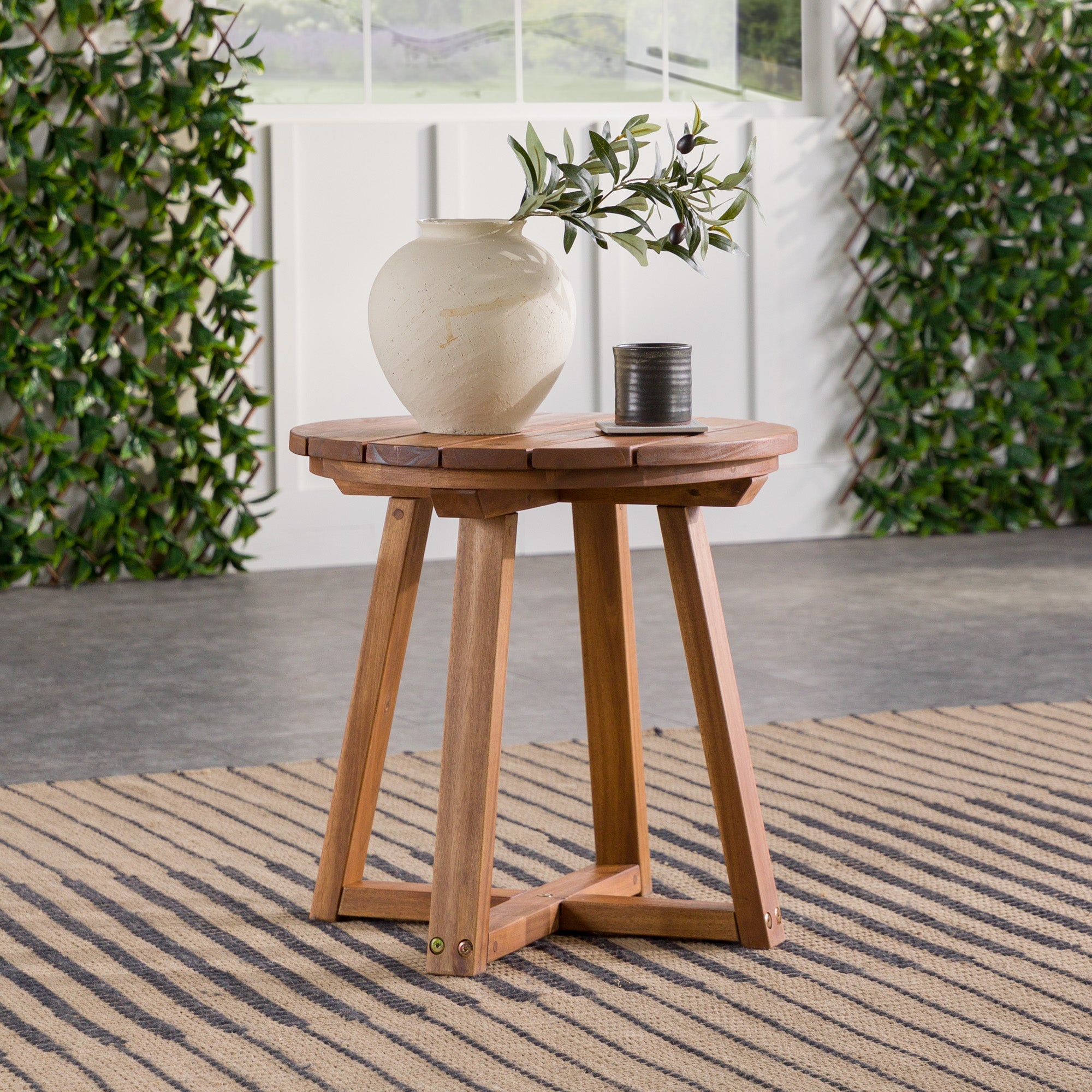 Outdoor Accent Tables  Coffee Tables, End Tables, Stools