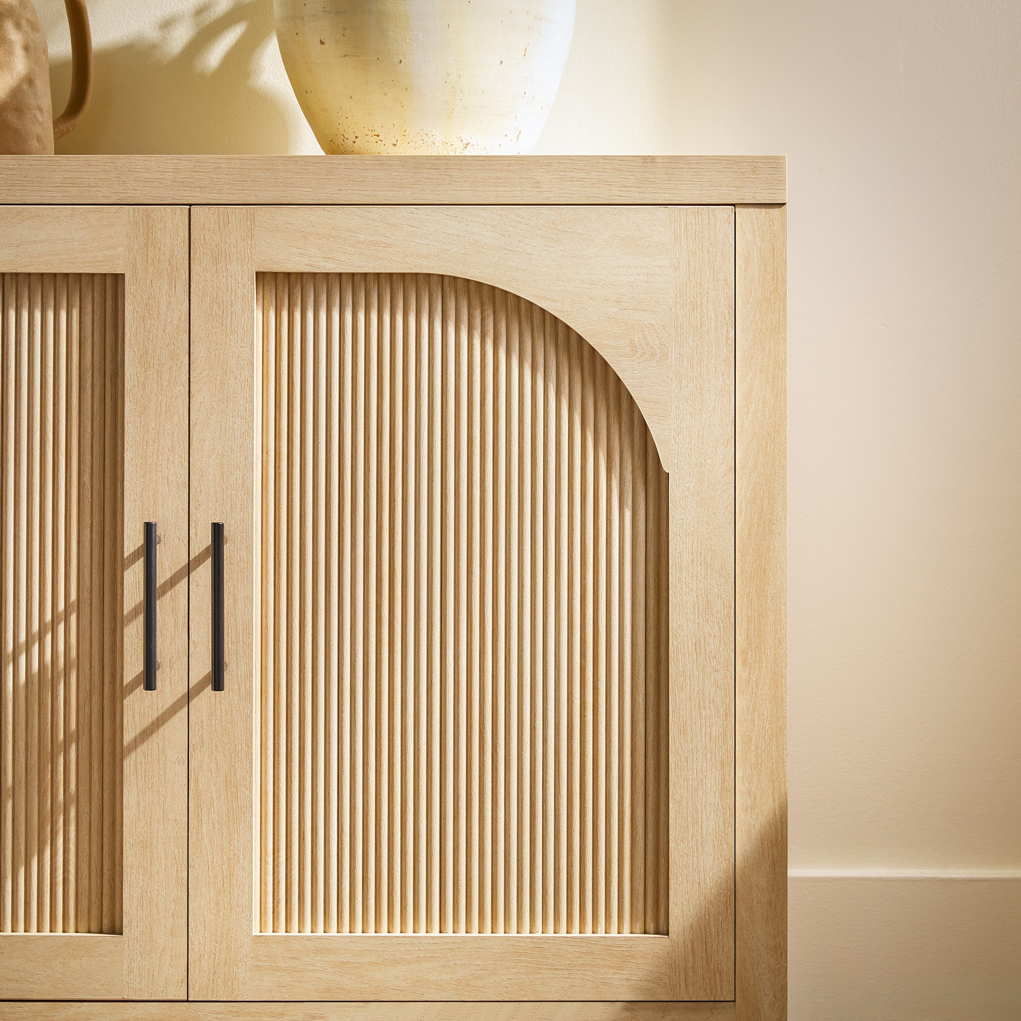 Sasha Modern Reeded Sideboard / TV Stand – Walker Edison