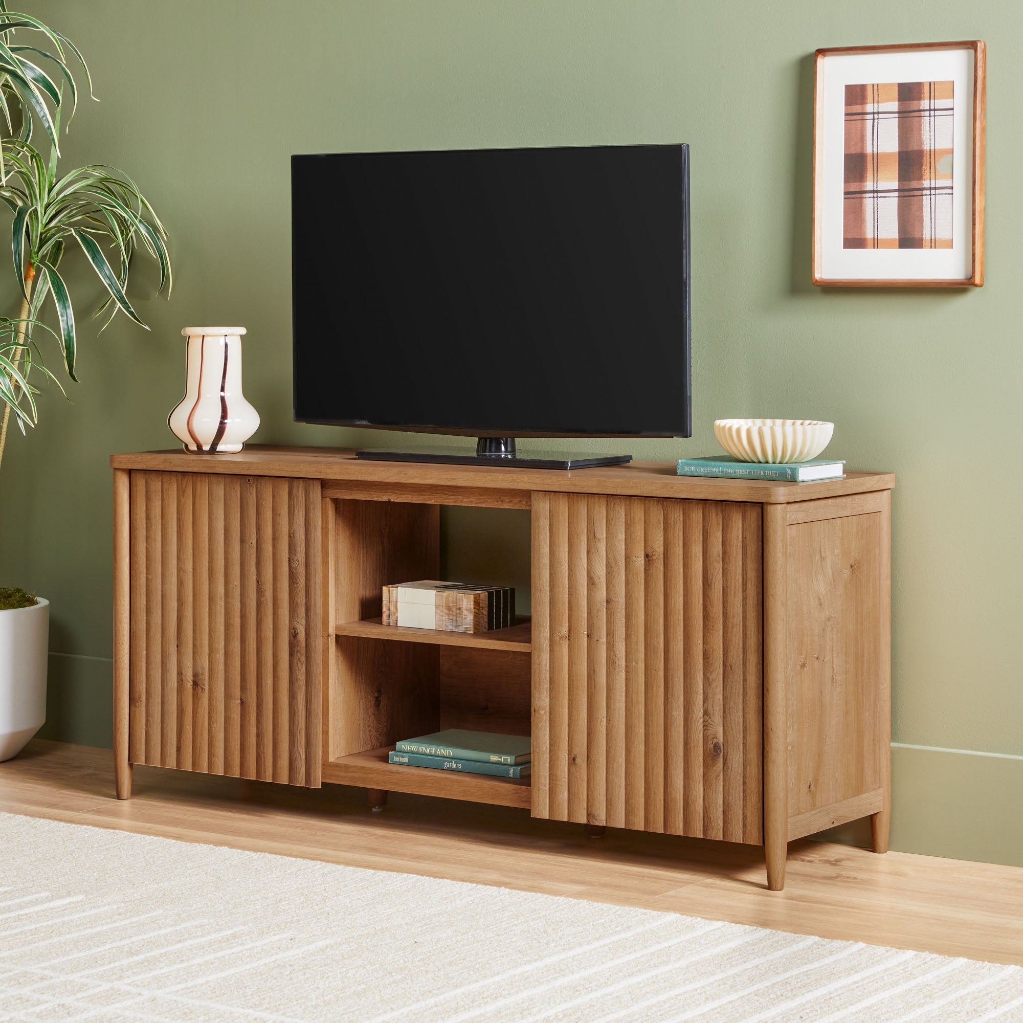 Flynn Scandinavian Reeded TV Stand with Storage – Walker Edison