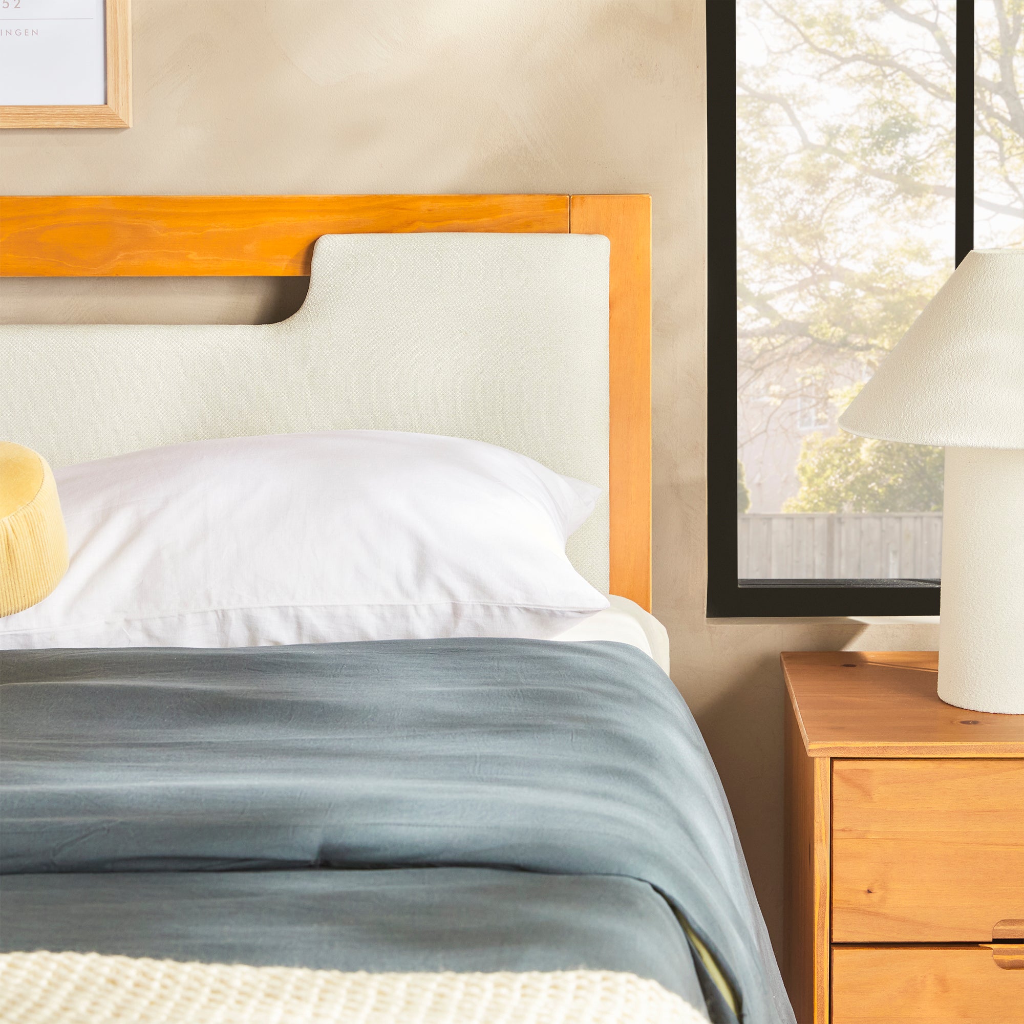 Walker Edison Sloane Storage Bed - Thumbnail 3