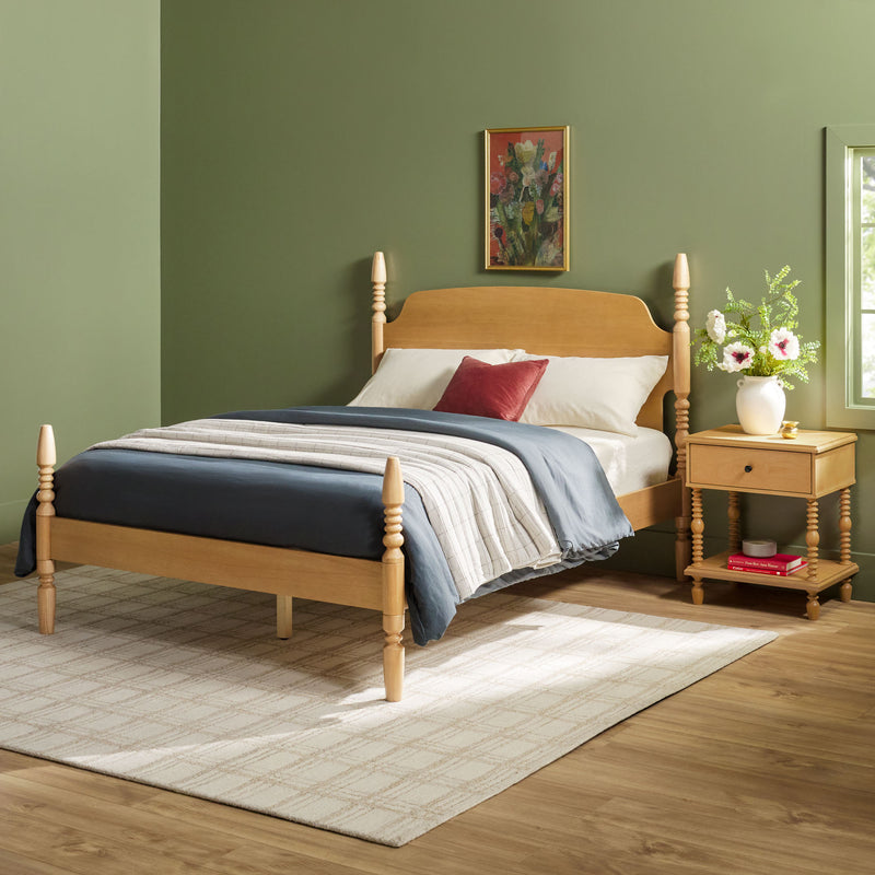 Traditional Vivienne Easy Assembly Solid Wood Bed