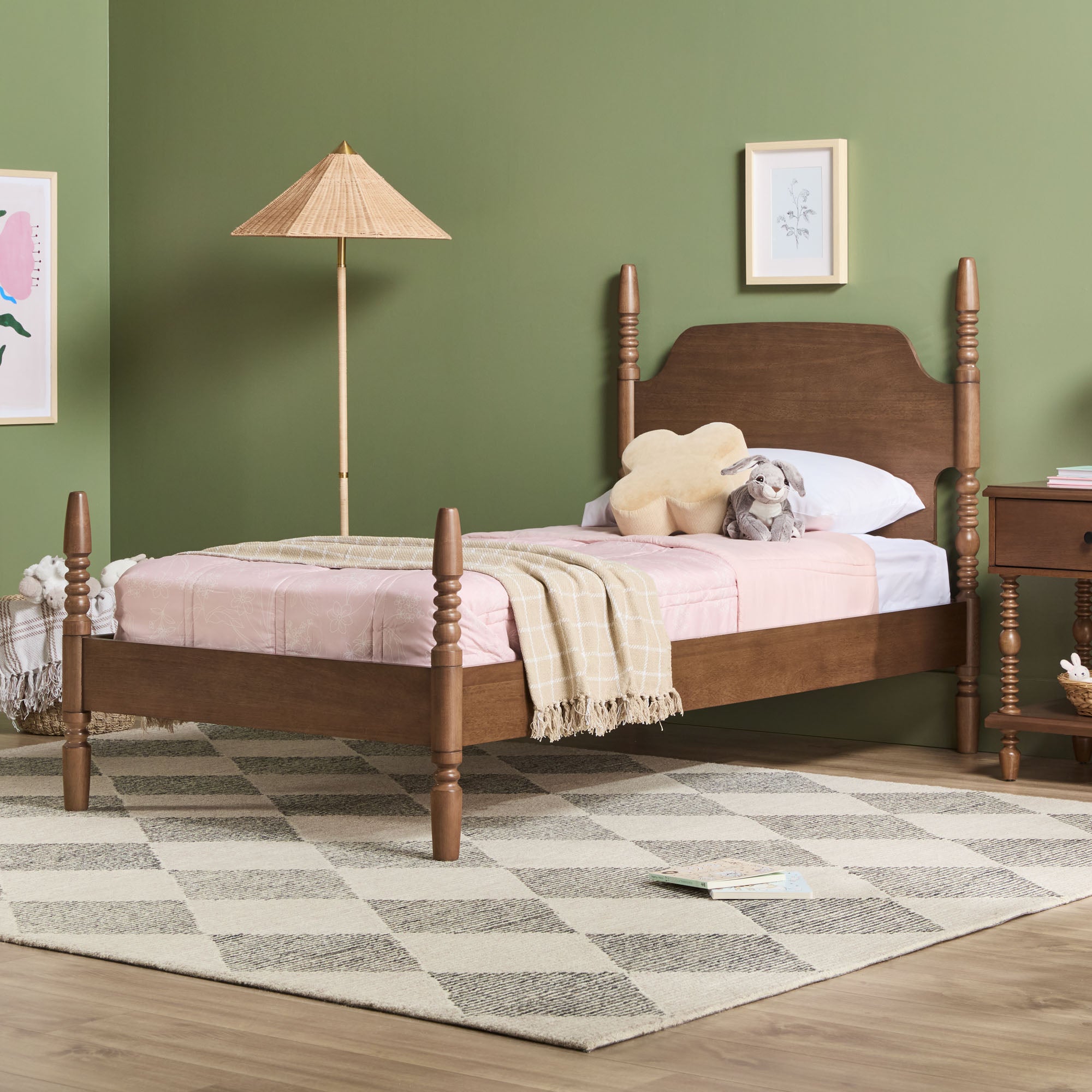 Traditional Vivienne Easy Assembly Solid Wood Twin Bedframe