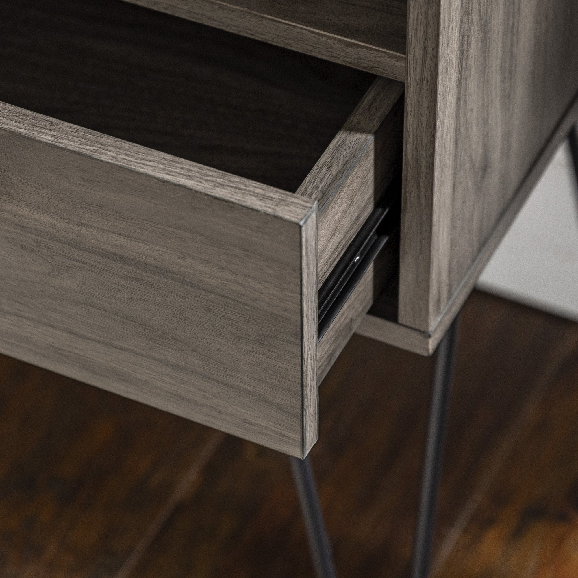 【インテリア】　アンモナイト？？ Croft Nightstand / Side Table – Walker Edison