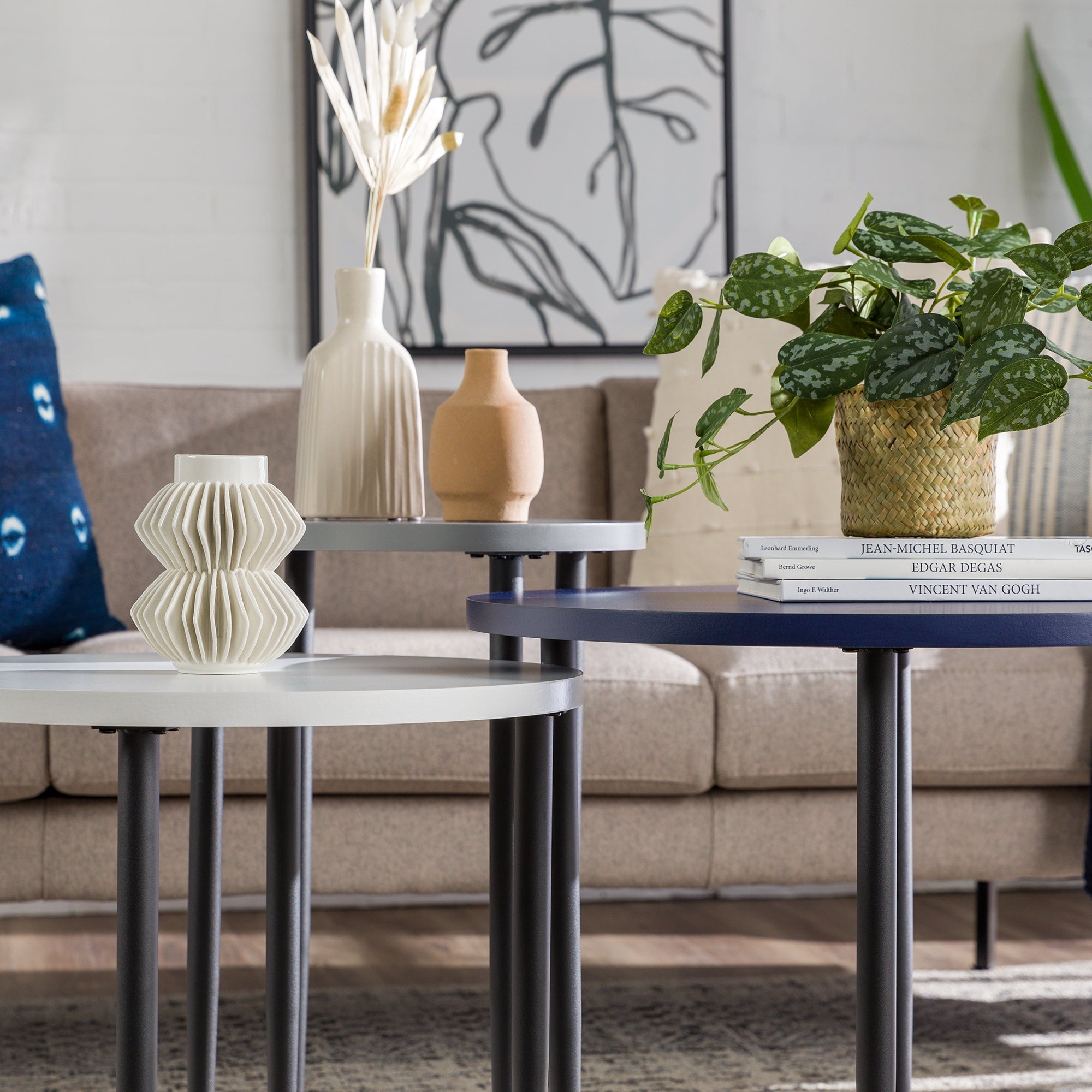 Modern Round Nesting Coffee Tables with Tapered Legs, Set of 3 – Walker ...